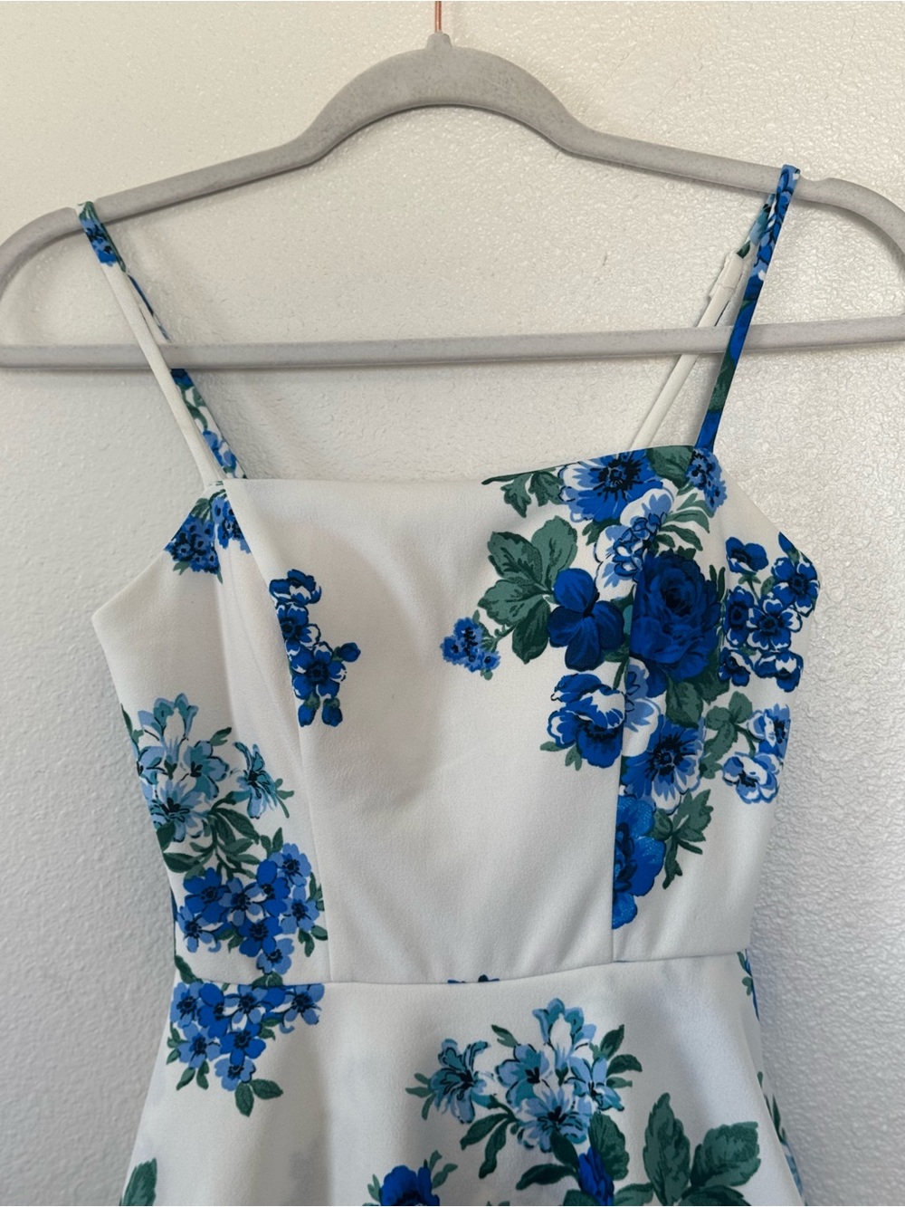 B. Darlin Blue White Floral Fit Flare Dress Peplum Mini Tiered 1 / 2 - Picture 2 of 11